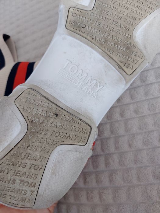 Tommy Hilfiger Tommy Jeans buty sportowe wsuwane adidasy roz 39