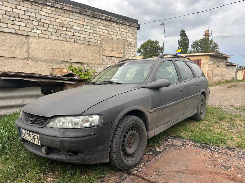 Продам Опель  899$