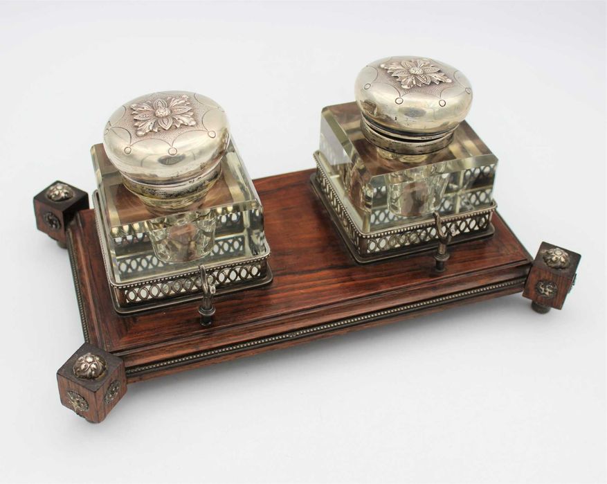 Par de Tinteiros em Vidro e Prata