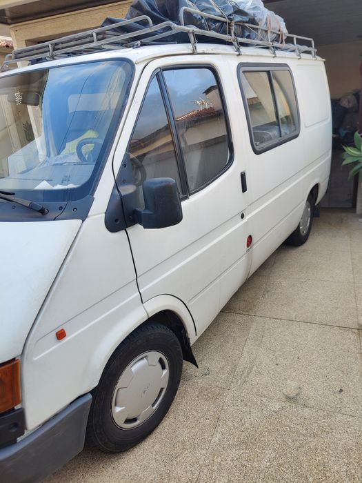 Ford Transit L 7 lugares