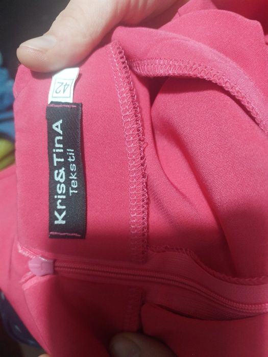 Продам платье очень красивое