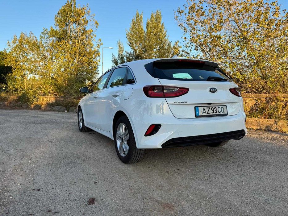 Kia Ceed 1.0 T-GDI 2021 120CV