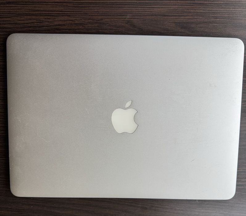 Ноутбук Macbook Air Model A 1466