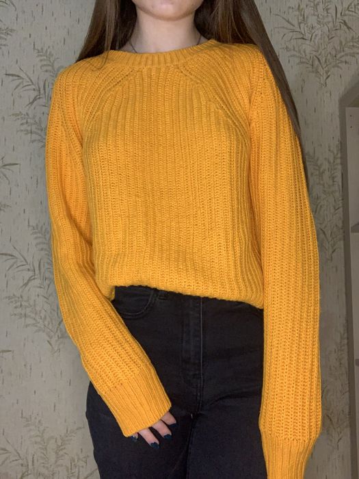 pomarańczowy ciepły sweter