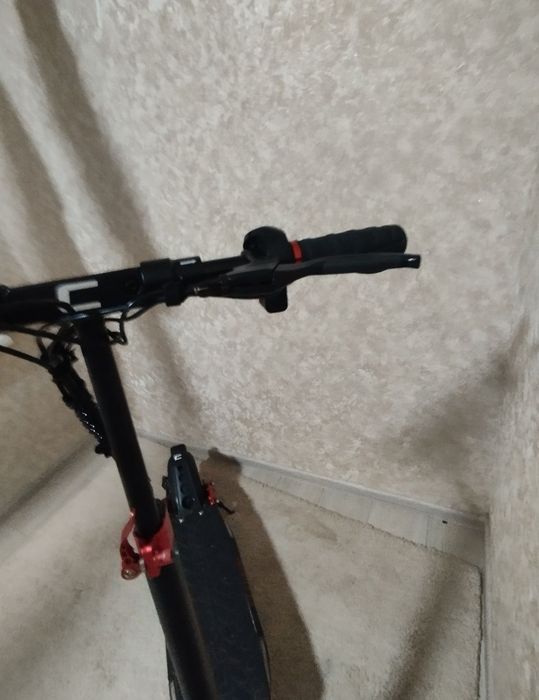 Продам Електросамокат Crosser T4 Turbo