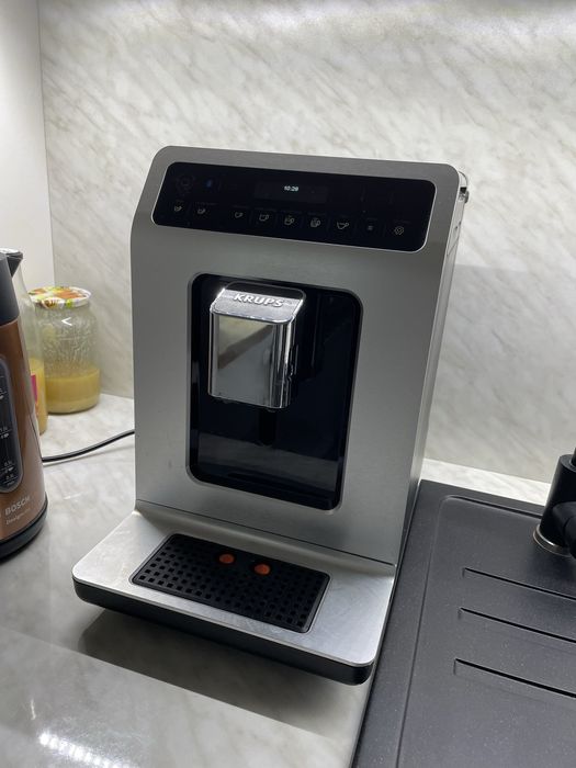 Ekspres automatyczny KRUPS Evidence EA892D10 BLUETOOTH