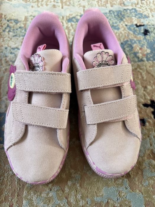 Взуття для дівчинки Puma кеди 34,5