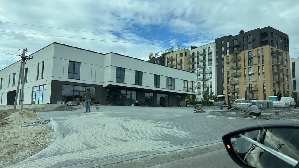 Оренда приміщення в новому торговому центрі SODA м.Пустомити вул Садова 120 м2 (1 поверх)