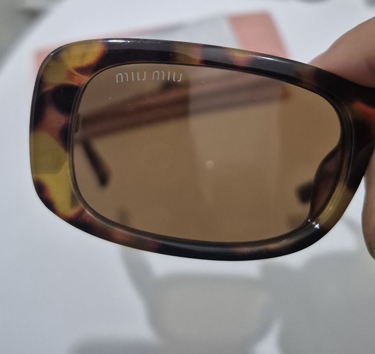 Óculos de sol Miu Miu