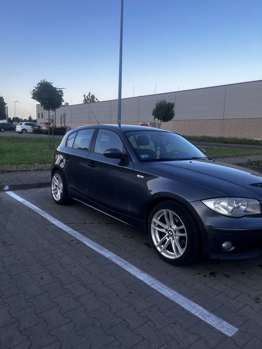 BMW E87 118d 122KM