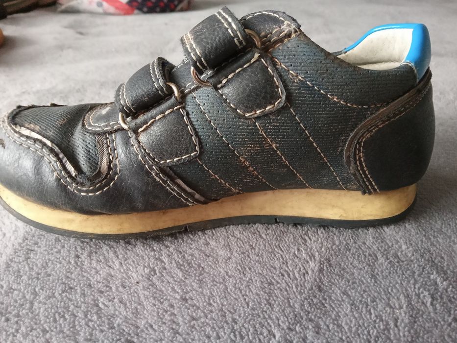 Buty, adidasy, r. 29.