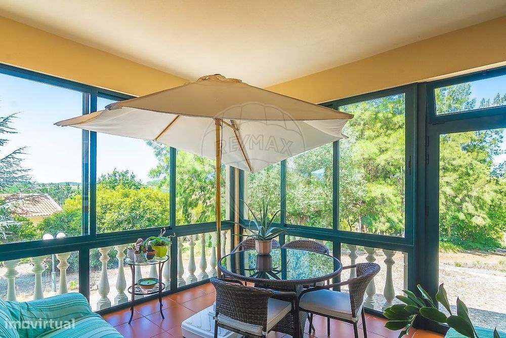 T4 Detached House for Sale