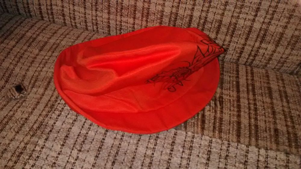 Берет женский фирменный яркий, оранжевый