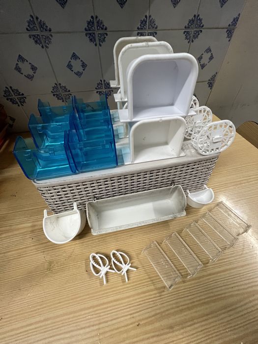 Acessórios aves - comedouros, suportes etc