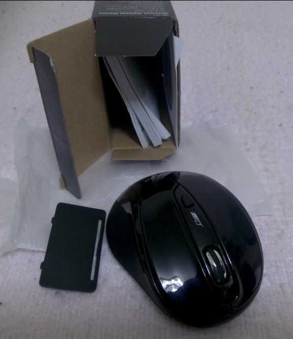 Wireless Optical Mouse (New)64738469138307123