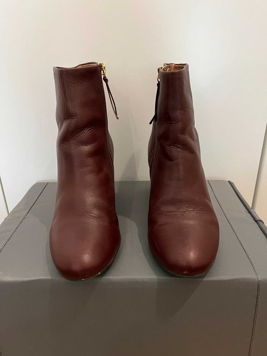 Botins Zilian em couro, tamanho 35. 2 por 40€