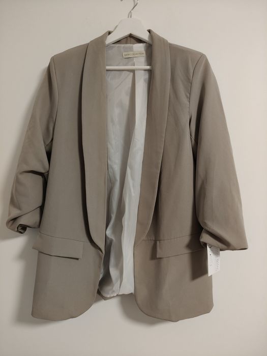 Garnitur beżowy damski spodnie marynarka S