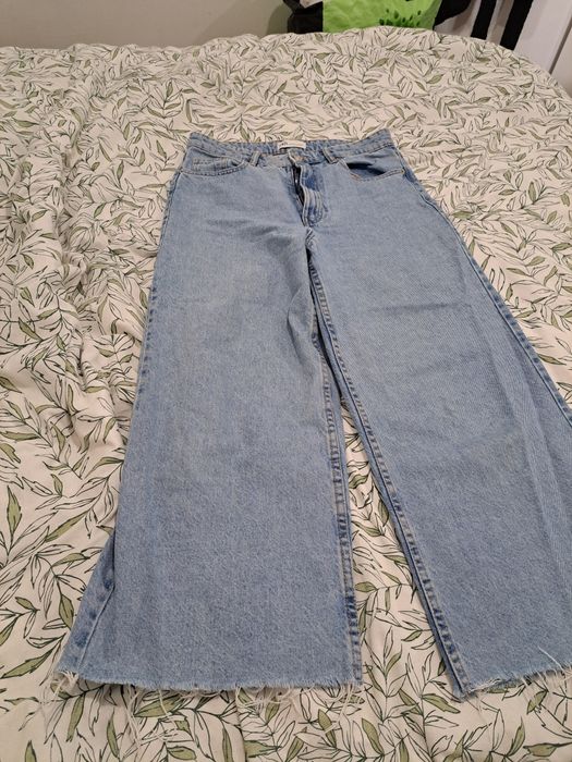 Calças de ganga loja Zara