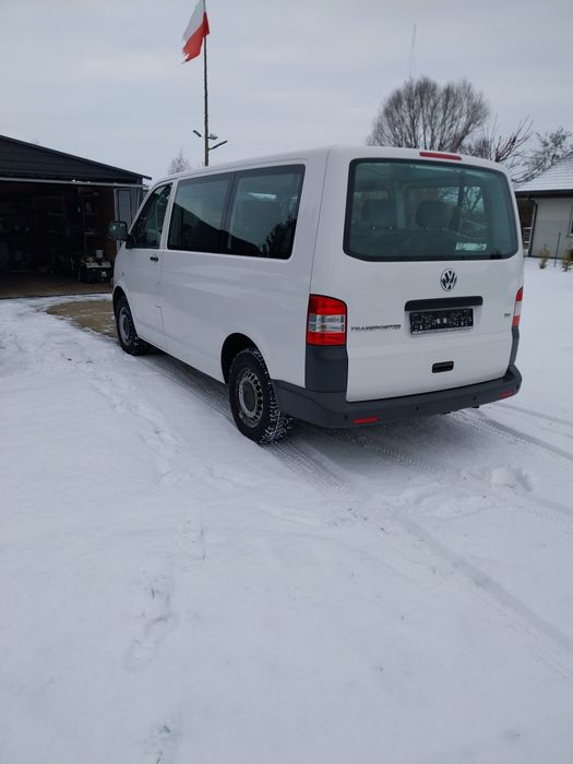 VW t5 lift 9 osobowa