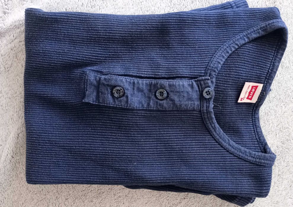 Sprzedam t-shirt Levi's rozm. M