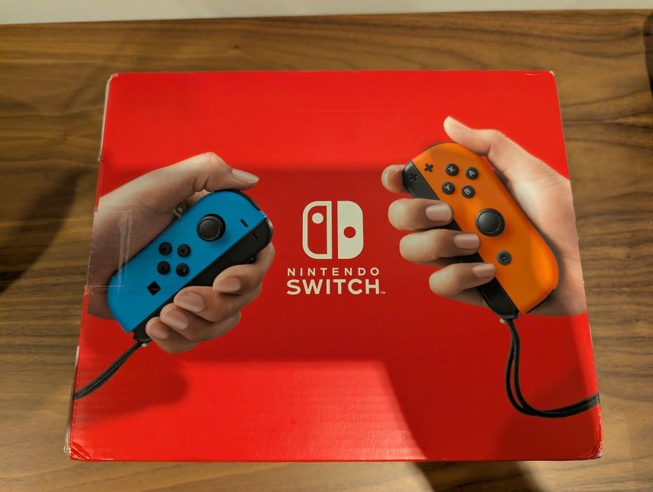 Consola Nintendo Switch V2 - Nova com garantia