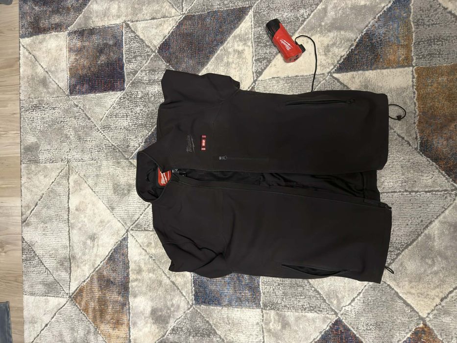 Kurtka milwaukee podgrzewana m12