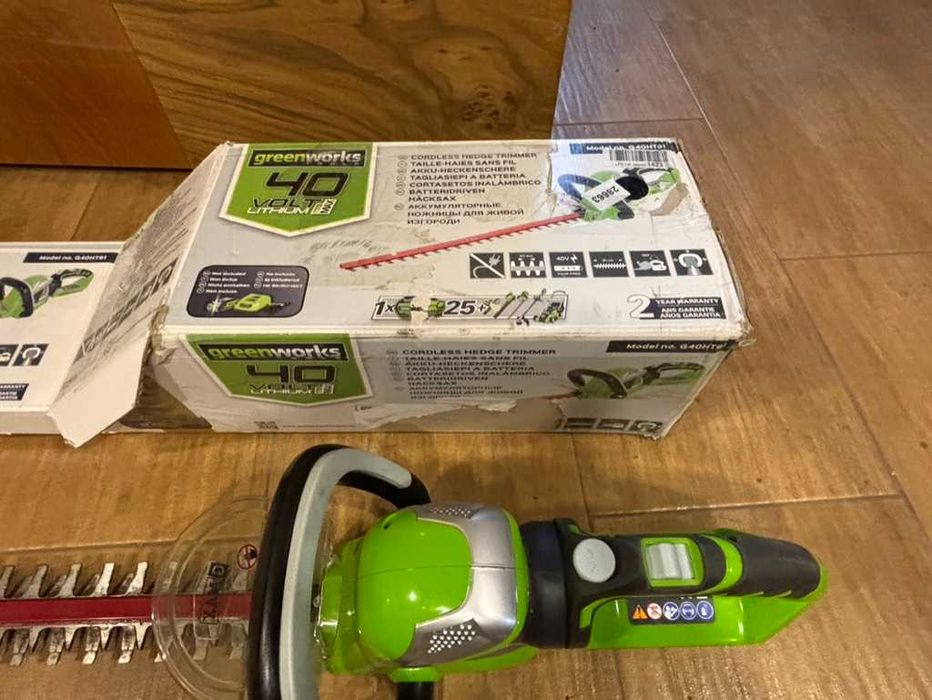 Nożyce do żywopłotu Greenworks 40V