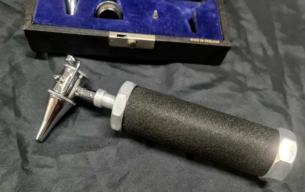 Otoscópio Vintage Gowllands