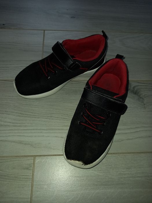Adidasy chłopięce