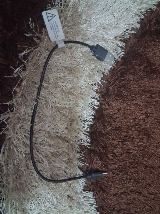 nitendo switch , jogos/com as caixas , com mini caixa para guardar , carregador usb , correias straps etc