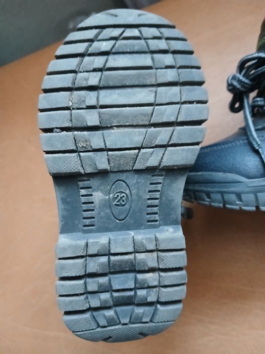 Черевики з овчиною всередині 22 р