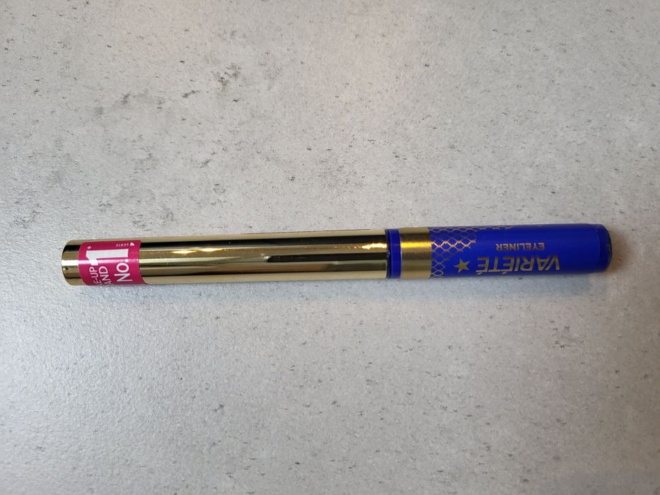 Eyeliner Eveline Cosmetics Variete 07 electric blue niebieski