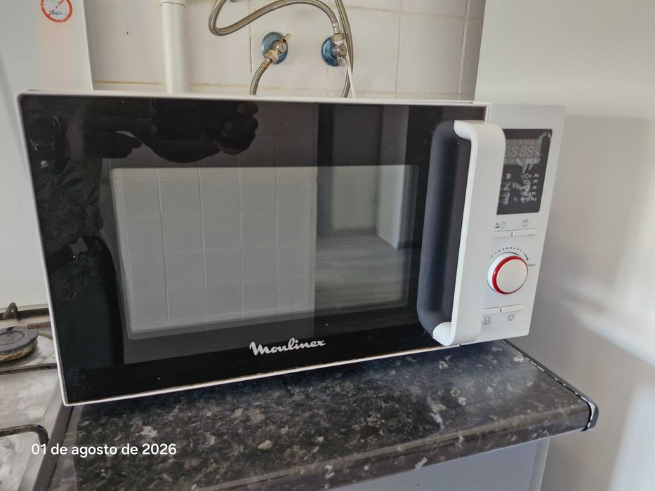 Moulinex Micro-ondas Combinado Forno ventilado - MO25ECWH