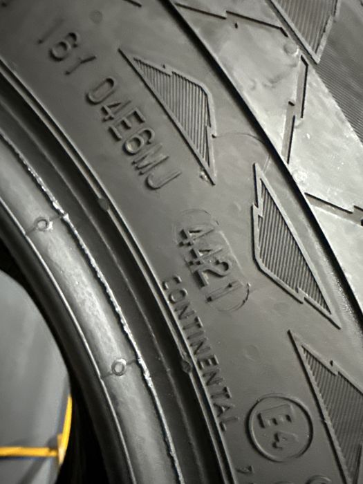 225/70 r15C Continental  2шт