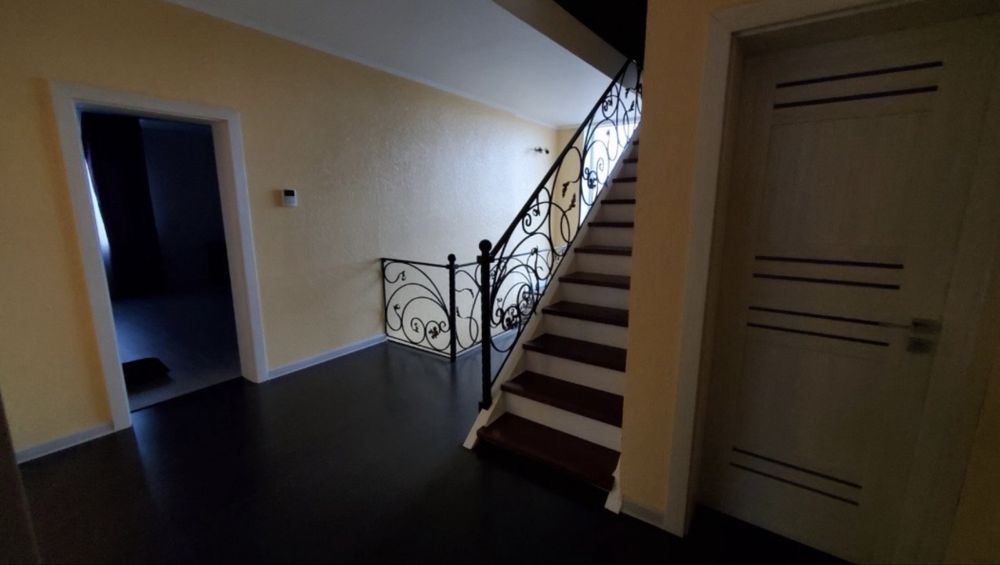 Будинок біля моря, Нова Дофінівка