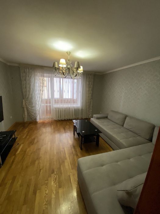 Продам 3-х кімнатну квартиру , в районі Черемушки