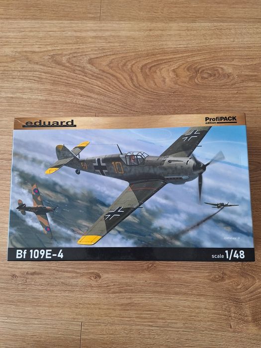Eduard Samolot Bf 109E-4  1:48cja