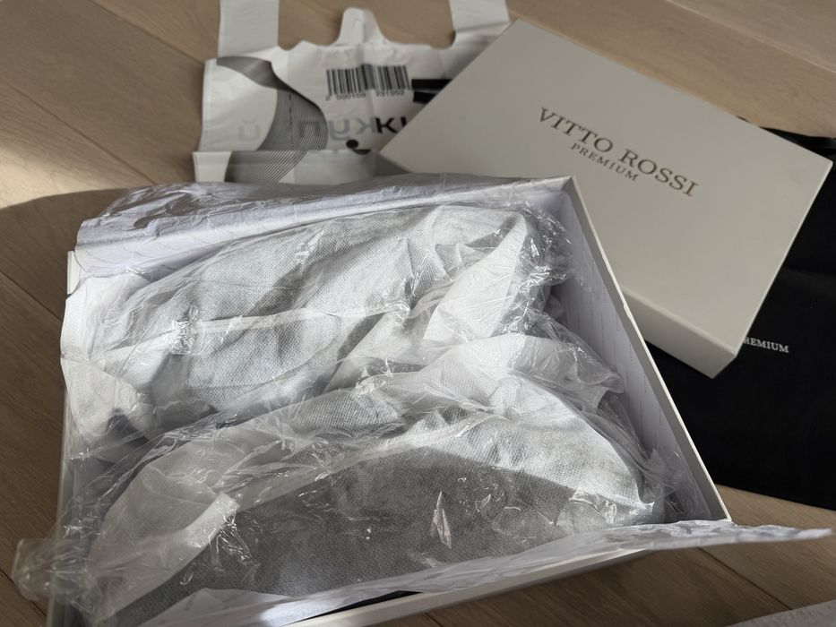 Жіночі уги Vitto Rossi Premium