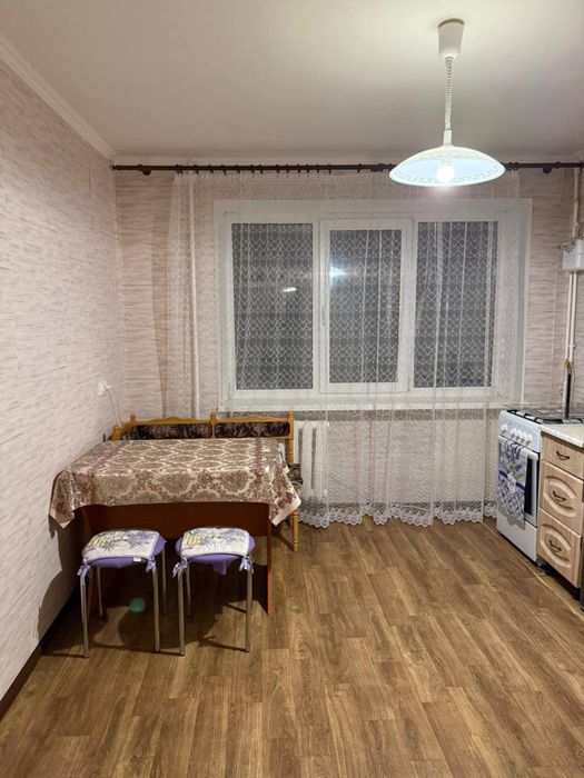 Подобова оренда  вул.РОМЕНСЬКА, АВТОВОКЗАЛ