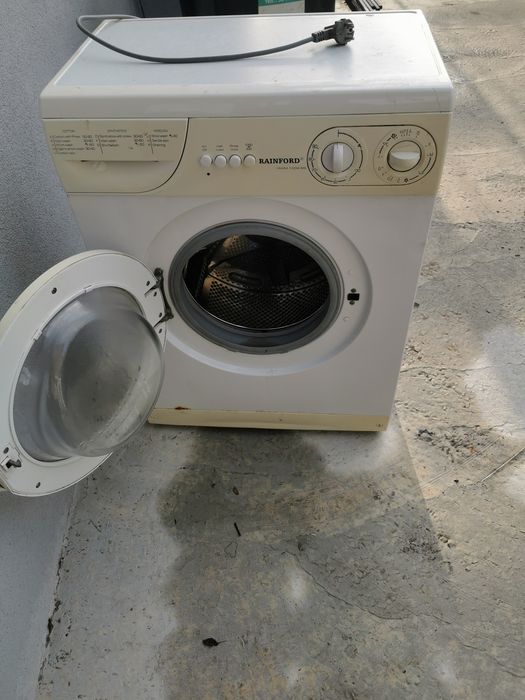 Продам пральну машину