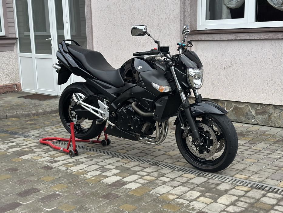 Suzuki gsr 400 з Японії
