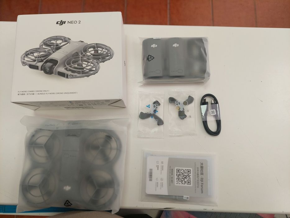 DJI neo 2 Drone fly more combo