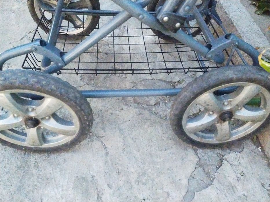 Коляска-трансформер Kowmet-Bis с люлькой