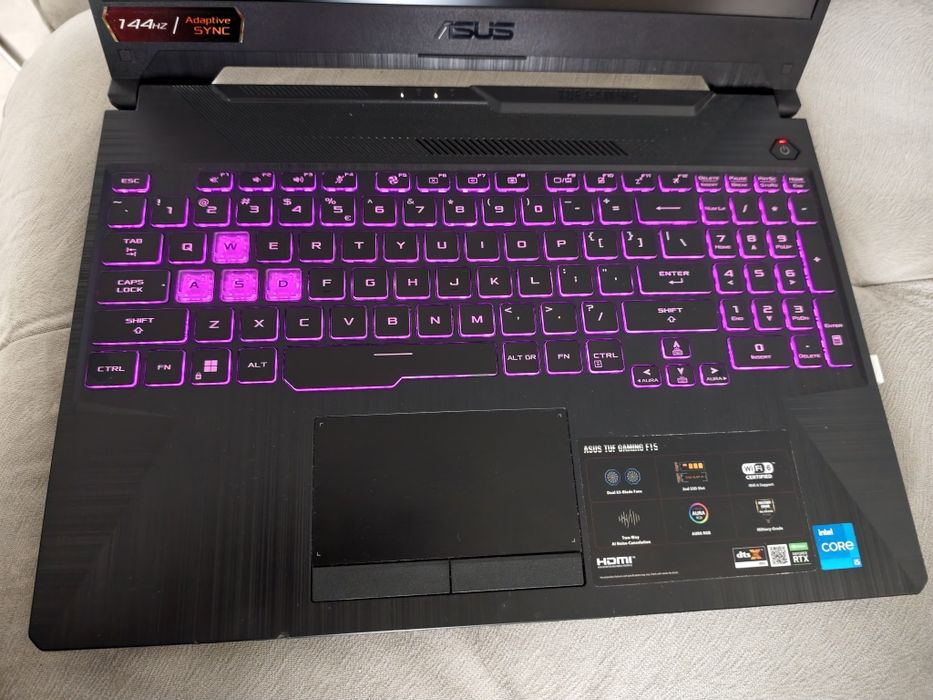 Asus TUF Gaming F15 FX506HM - oryginalne pudełko.