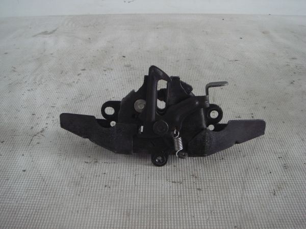Fecho do Capot TOYOTA Corolla Hatchback (_E12_)