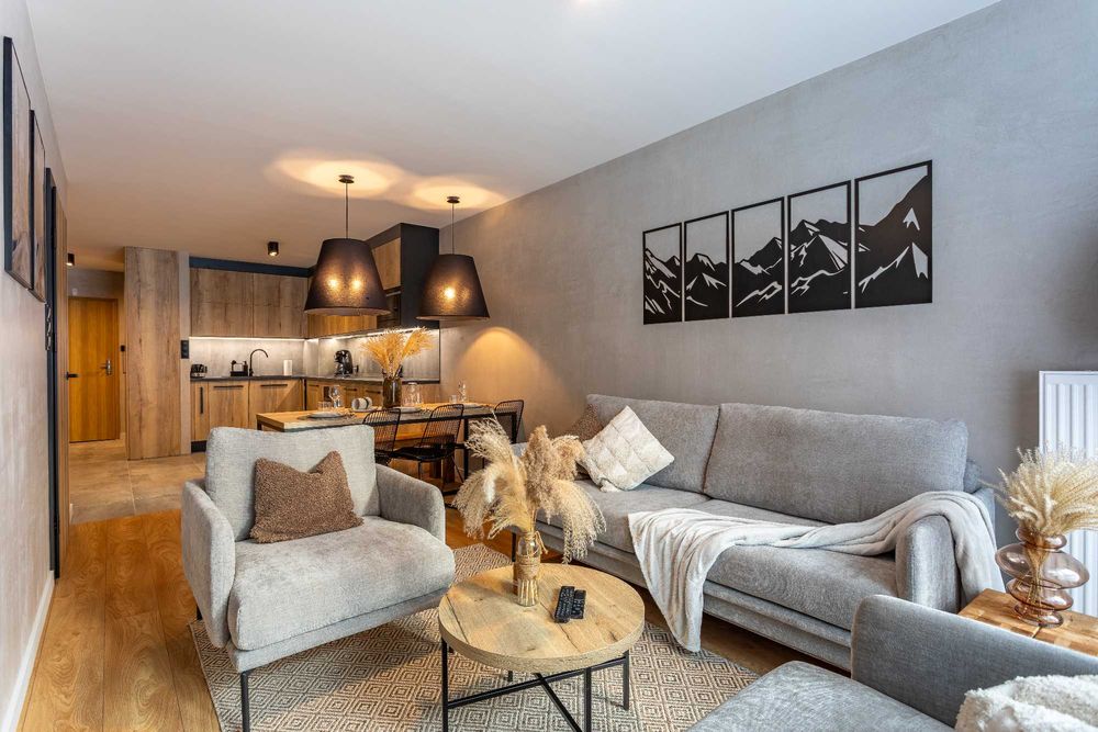 Apart Invest Mountain  Tree Apartment