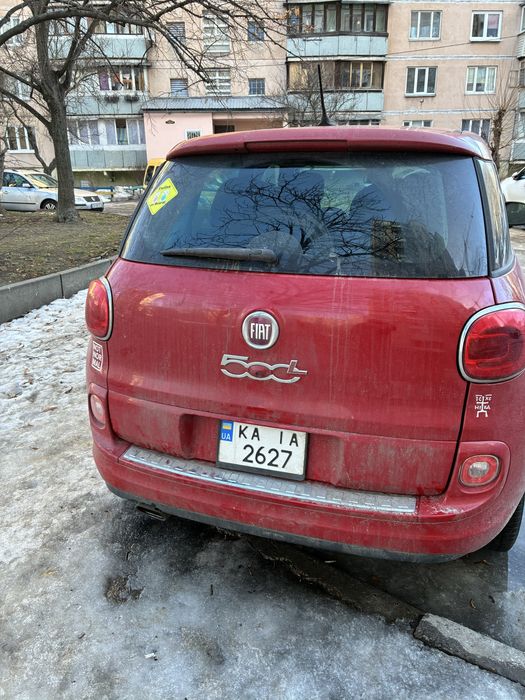 Власний Фіат 500L, терміново