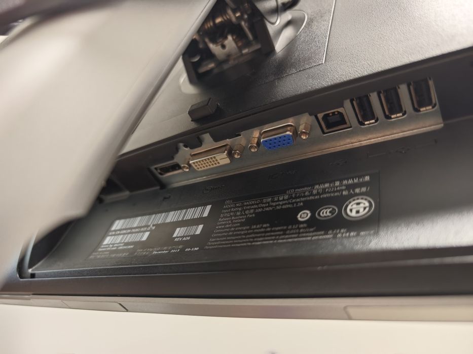 Monitor Dell P2214HB 22'' com braço regulavel