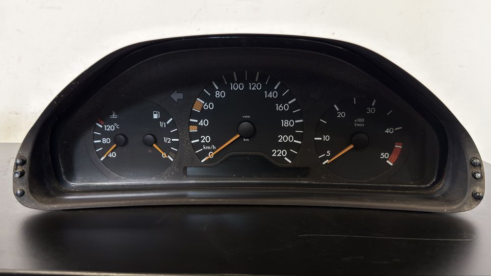 Quadrante MERCEDES-BENZ CLASE E (W210) E 290 TURBO-D