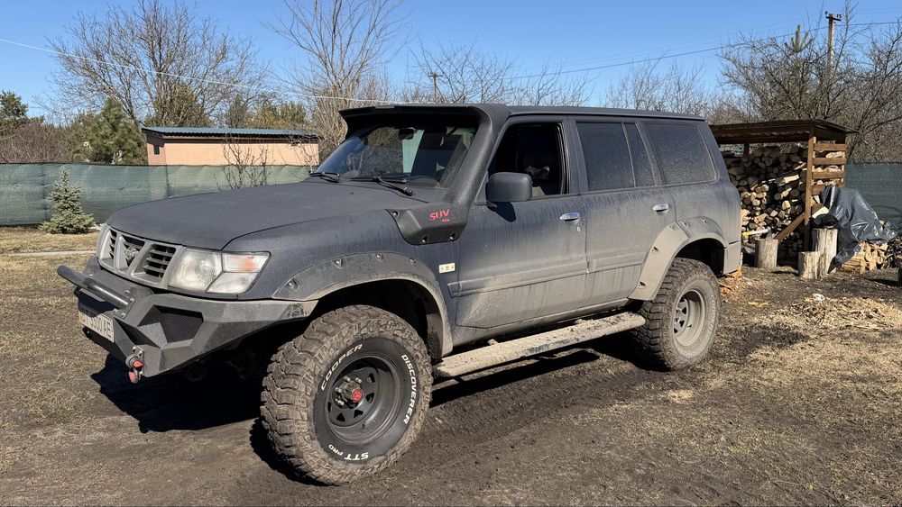 Nisan Patrol ліфтовий